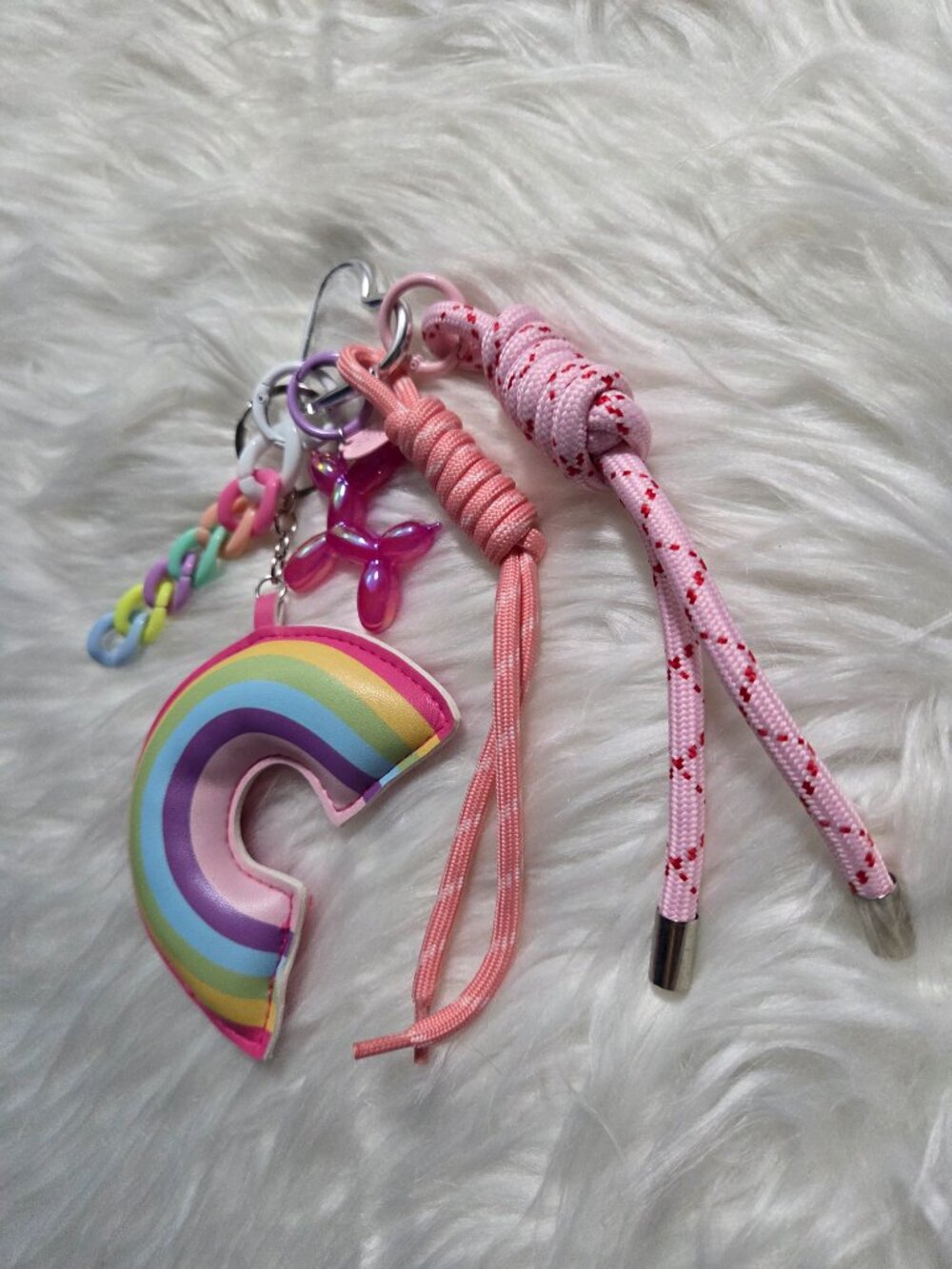 Rainbow Design Keychain - Picture 4 of 7